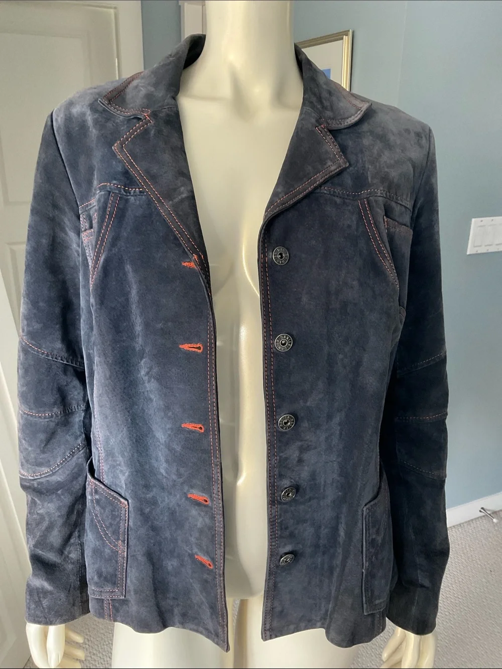 Danier Grey-Purple Suede Jacket with Rust Orange Lining - Picture 2 of 10